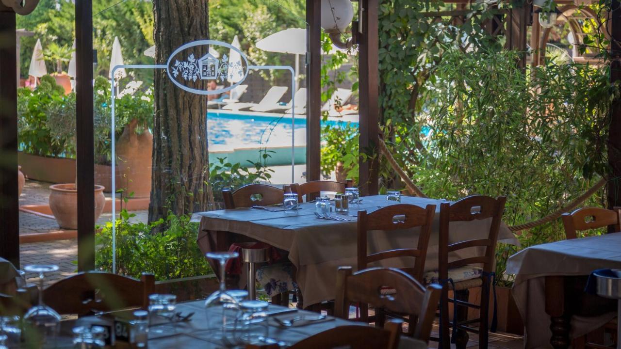 Hotel Vina Del Mar Pineta Lido di Jesolo Buitenkant foto