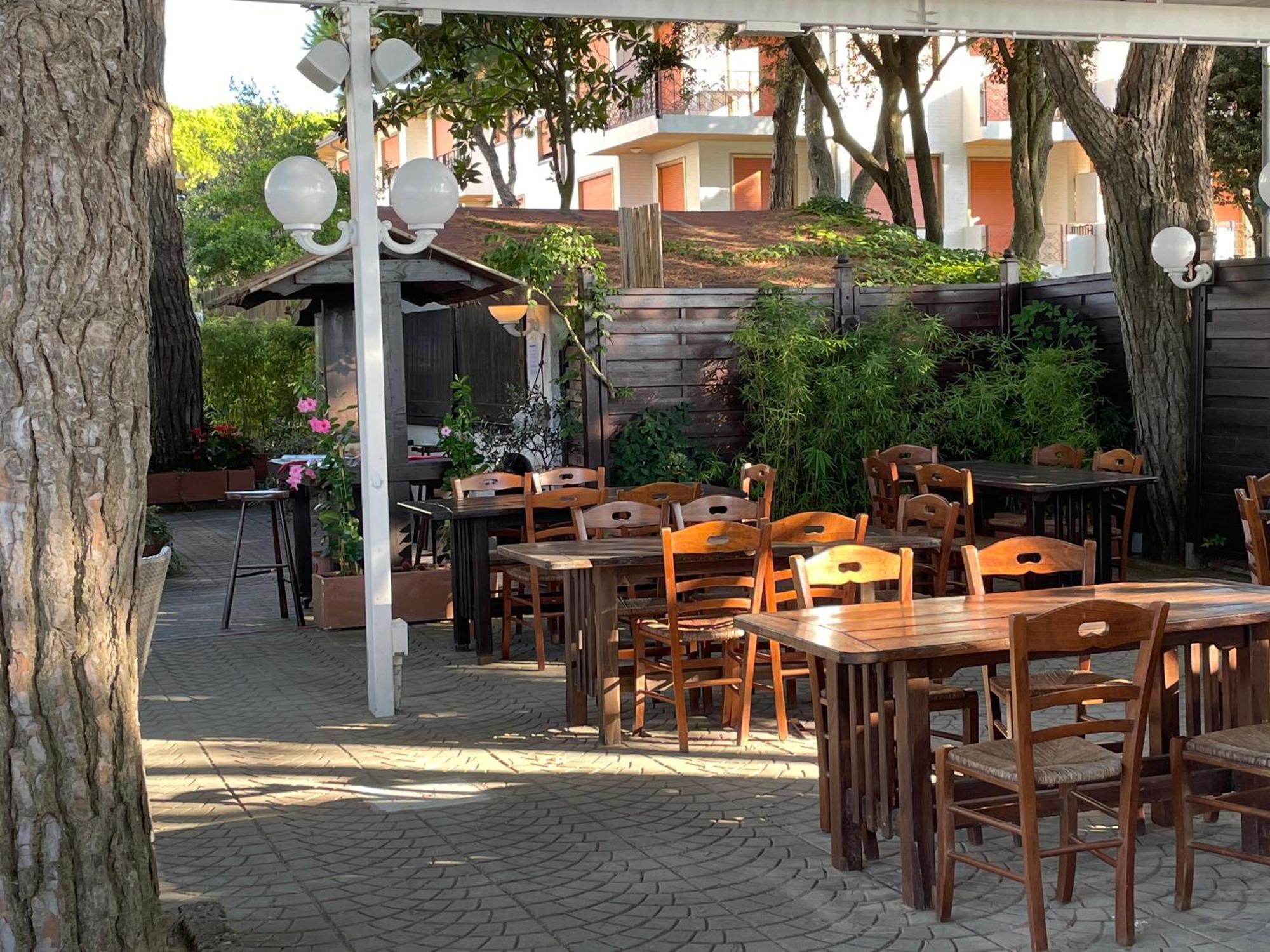 Hotel Vina Del Mar Pineta Lido di Jesolo Buitenkant foto