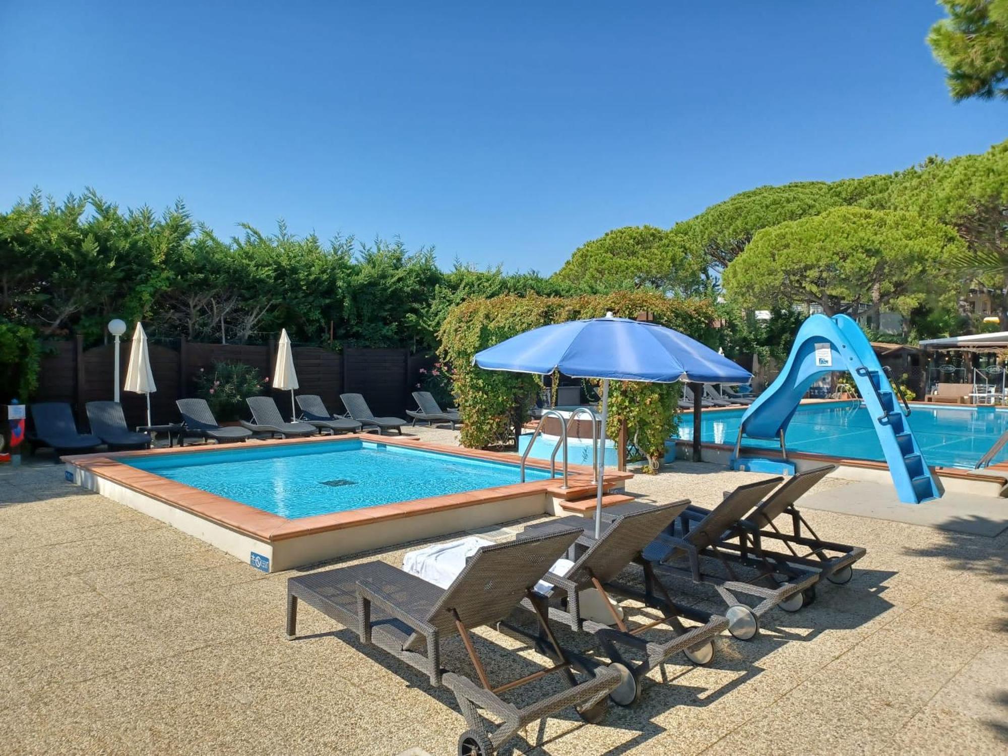 Hotel Vina Del Mar Pineta Lido di Jesolo Buitenkant foto