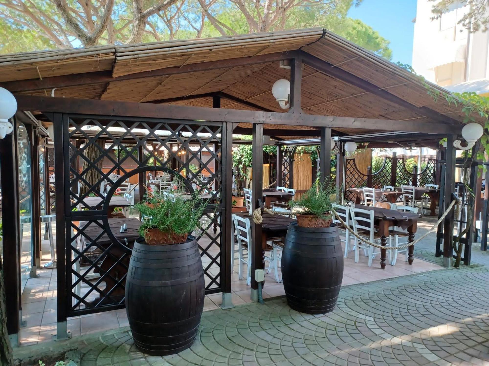 Hotel Vina Del Mar Pineta Lido di Jesolo Buitenkant foto