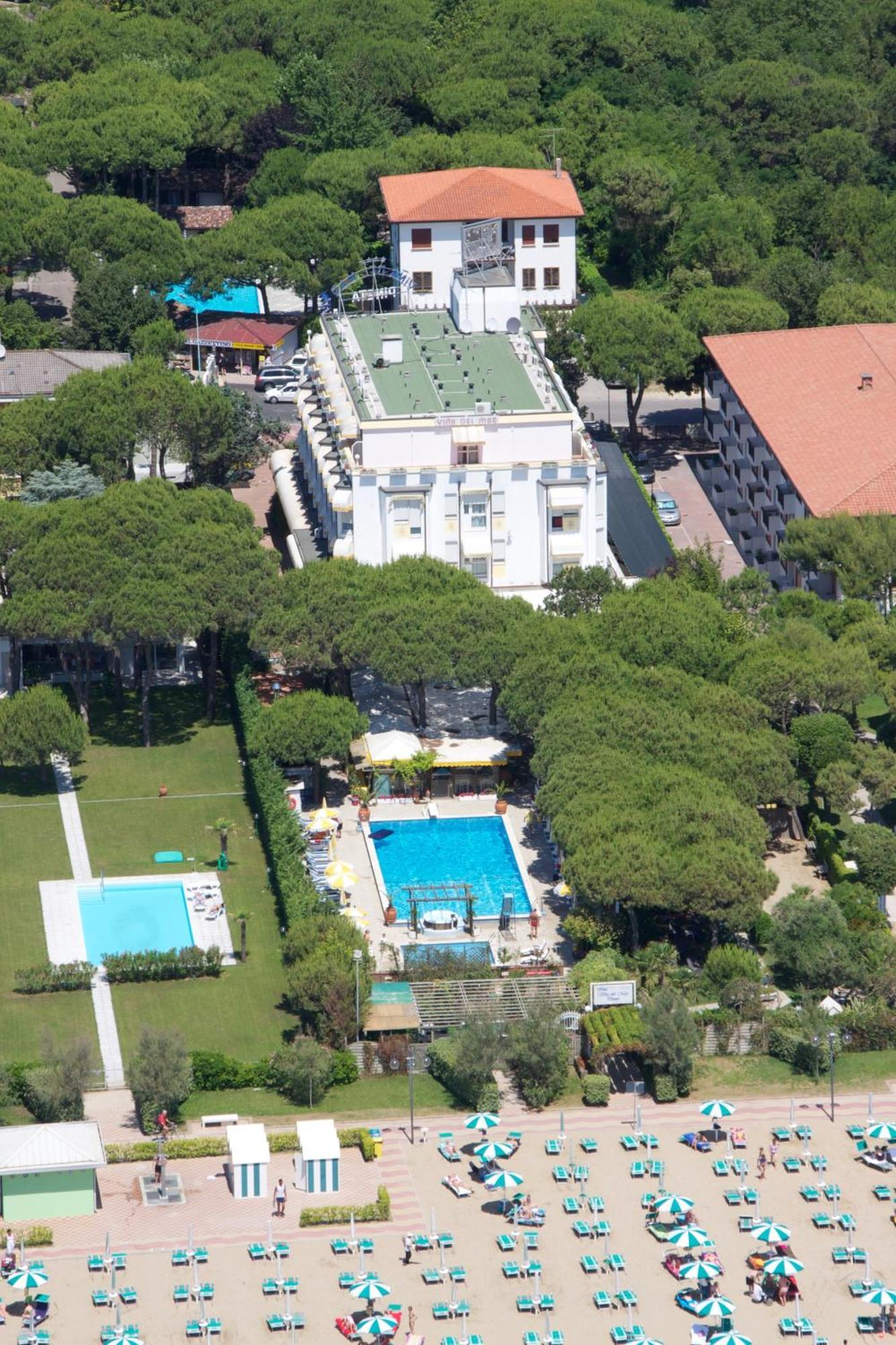 Hotel Vina Del Mar Pineta Lido di Jesolo Buitenkant foto