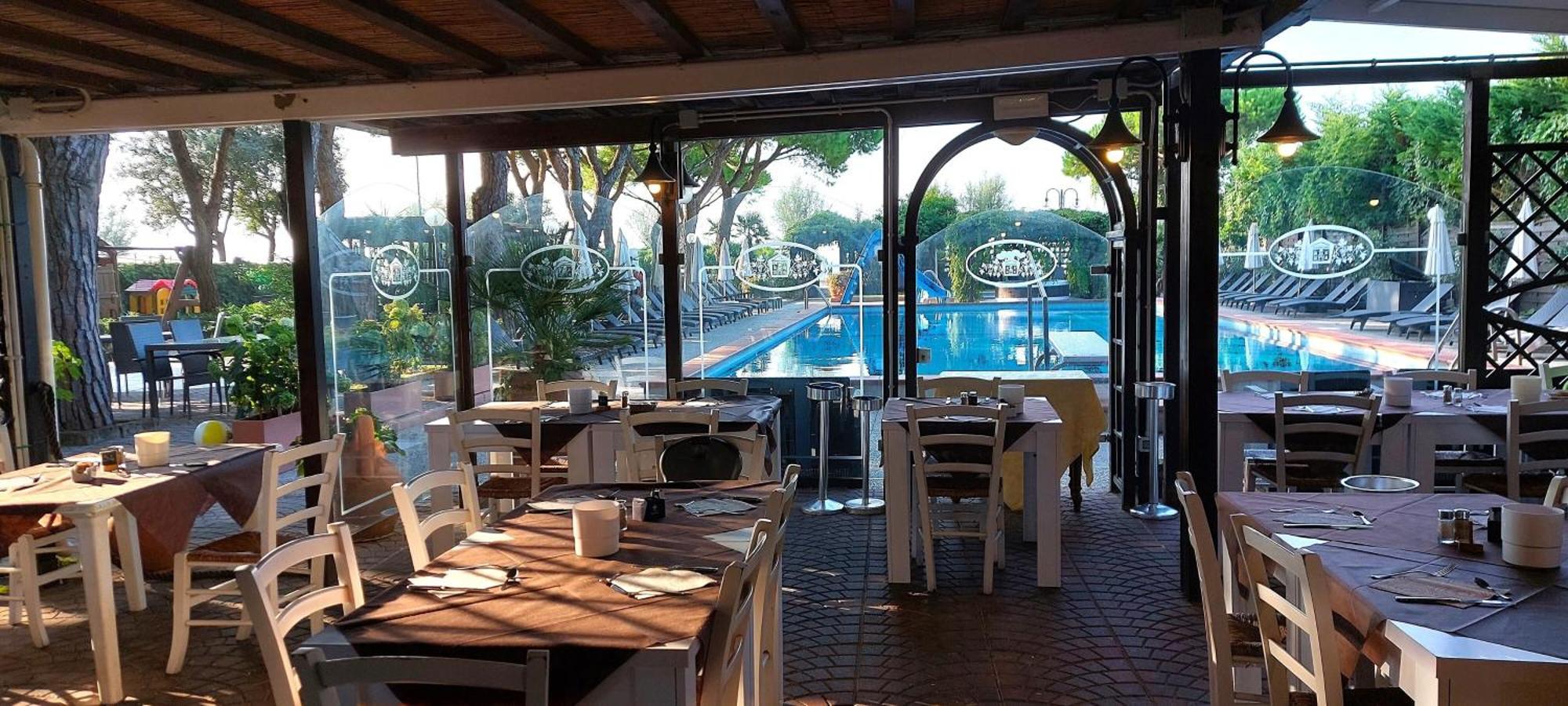 Hotel Vina Del Mar Pineta Lido di Jesolo Buitenkant foto